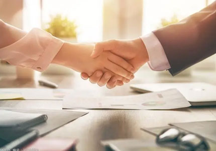 YY易游体育数控-展会合影现场